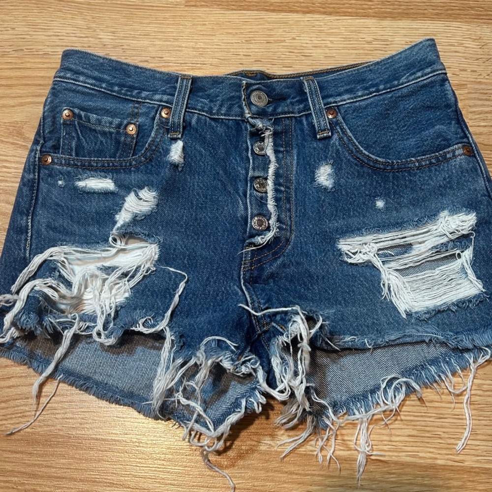 Levis Premium 501 Original Distressed Denim Shorts Blue Button Fly W25